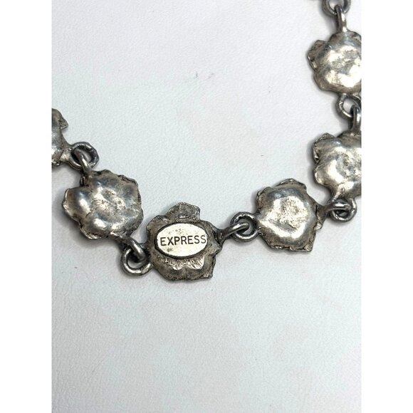 Express Silver Rose Link Necklace Vintage-Inspired Elegant Floral Design For Wom - Picture 3 of 12